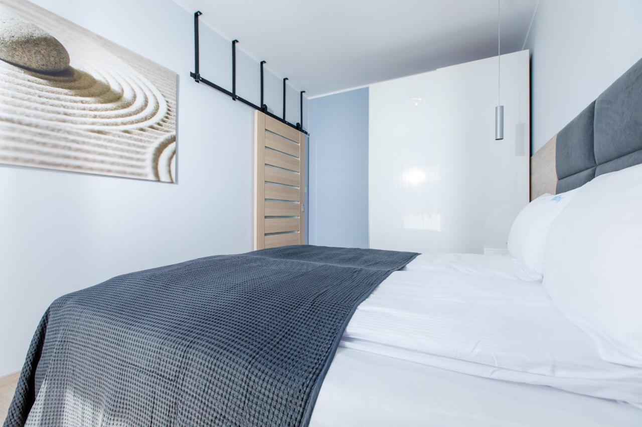 Apartament Blekitny Gardenia Dziwnow Z Widokiem Na Morze Epapartamenty Екстериор снимка