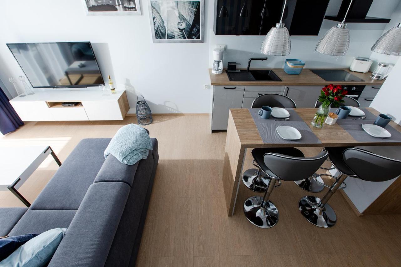 Apartament Blekitny Gardenia Dziwnow Z Widokiem Na Morze Epapartamenty Екстериор снимка