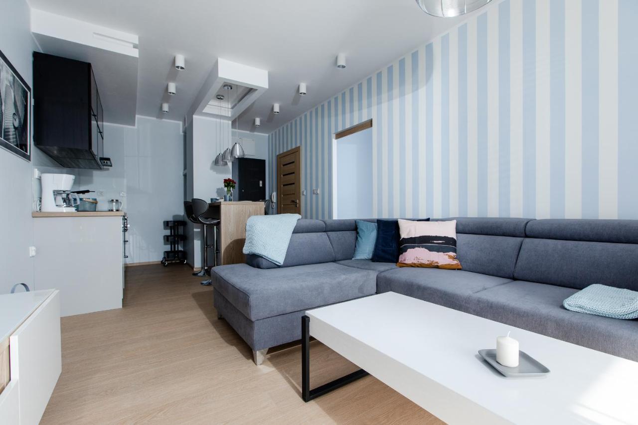Apartament Blekitny Gardenia Dziwnow Z Widokiem Na Morze Epapartamenty Екстериор снимка